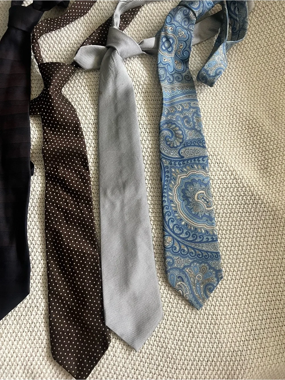 Collection of Banana Republic ties (Italy/Turkey)